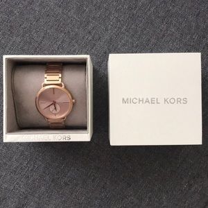 Michael Kors rose gold watch